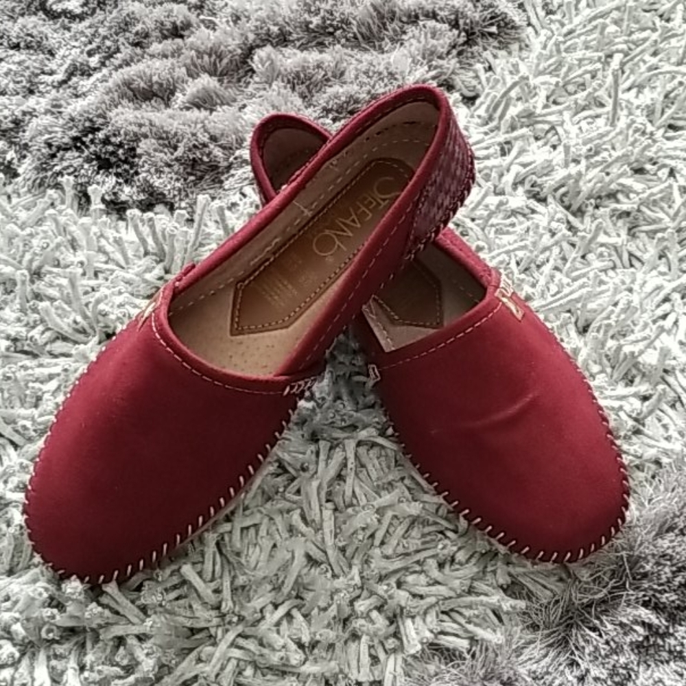 Flat shoes